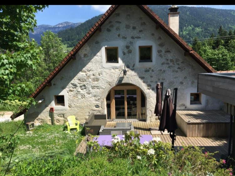 Le Valombre Bed & Breakfast Saint-Pierre-de-Chartreuse Exterior photo