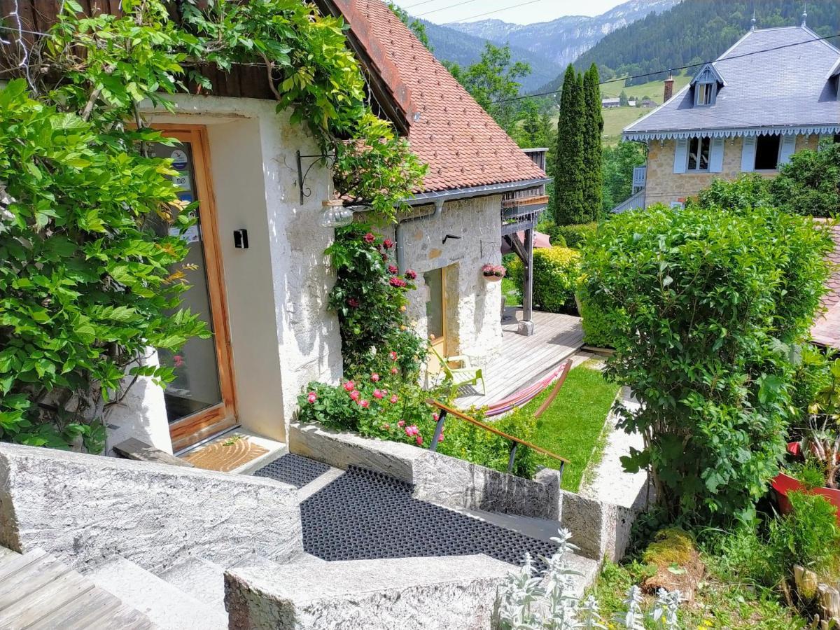 Le Valombre Bed & Breakfast Saint-Pierre-de-Chartreuse Exterior photo